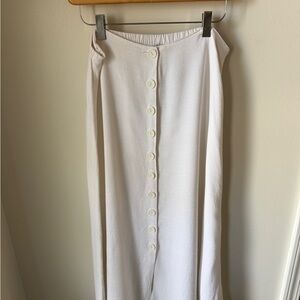 Dress barn Elegant White Button-Down Skirt